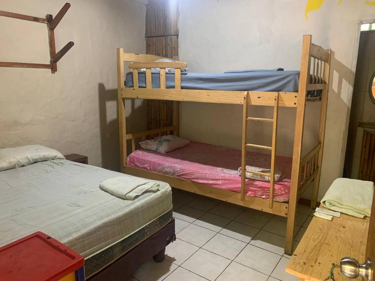 Hostal Mamacucha 몬따니따 외부 사진